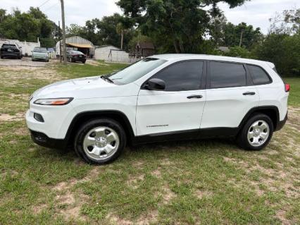 2014 Jeep Cherokee Sport