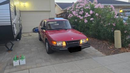 1985 Saab 900