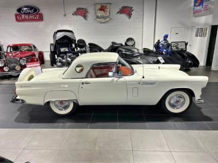 1956 Ford Thunderbird
