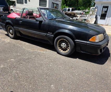 1987 Ford Mustang GT