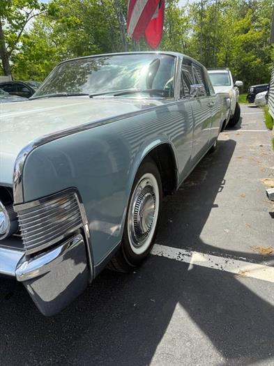 1965 Lincoln Continental