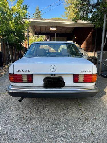 1986 Mercedes Benz 300SDL