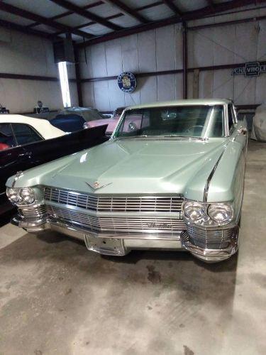 1964 Cadillac Coupe Deville