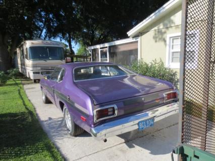 1974 Plymouth Duster