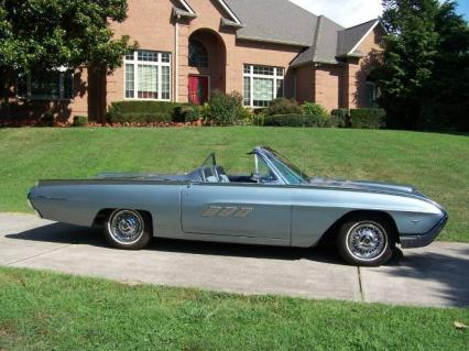 1963 Ford Thunderbird