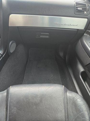 2004 Ford Thunderbird