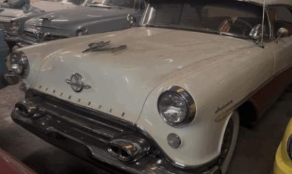 1954 Oldsmobile Holiday
