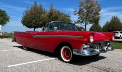 1957 Ford Fairlane 500