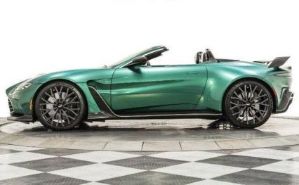 2023 Aston Martin Vantage
