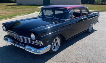 1957 Ford Custom
