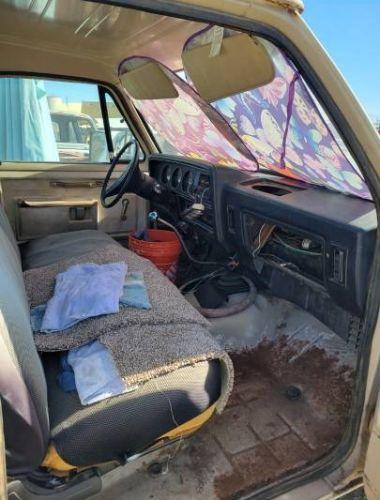 1983 Dodge D2500
