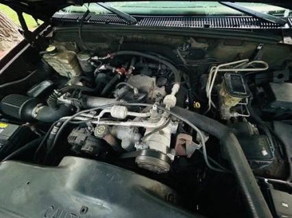1998 GMC Suburban