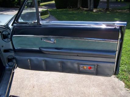 1963 Ford Thunderbird