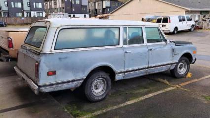 1971 Chevrolet Suburban