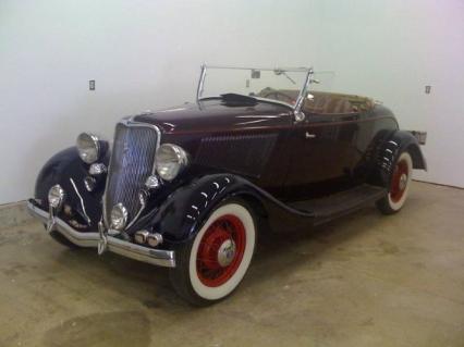 1933 Ford Roadster