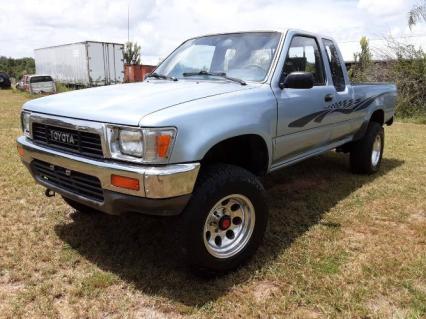 1990 Toyota Pickup