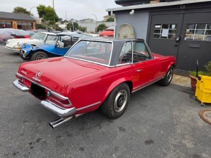 1966 Mercedes Benz 230SL