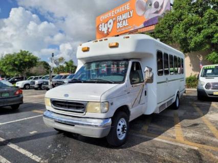 2001 Ford E450