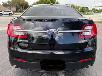 2015 Ford Taurus
