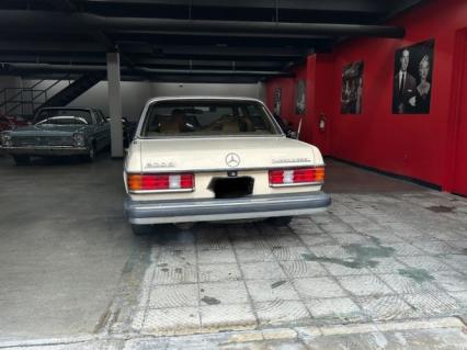 1983 Mercedes Benz 300TD