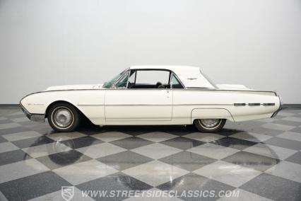 1962 Ford Thunderbird