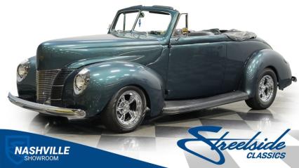 1940 Ford Deluxe