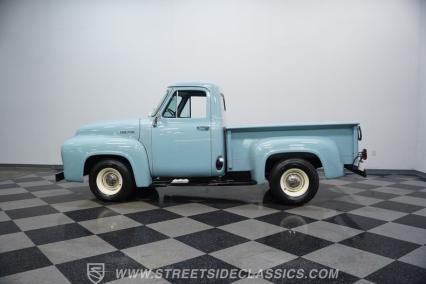 1953 Ford F-100