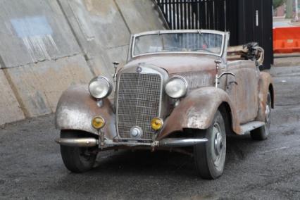 1937 Mercedes-Benz 230N