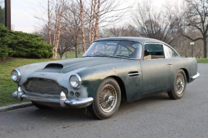 1961 Aston Martin DB4