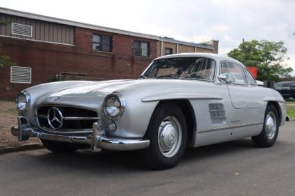 1987 Mercedes-Benz 300SL Gullwing Replica