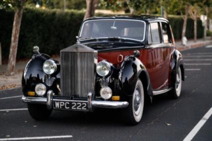 1954 Rolls-Royce Silver Dawn