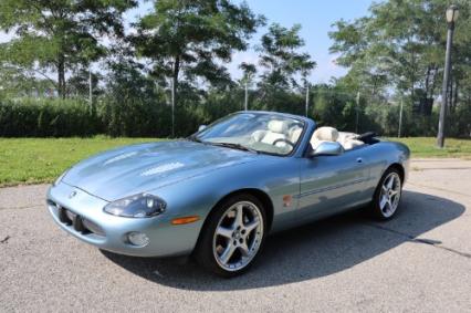 2003 Jaguar XKR
