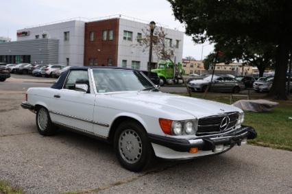 1986 Mercedes-Benz 560SL