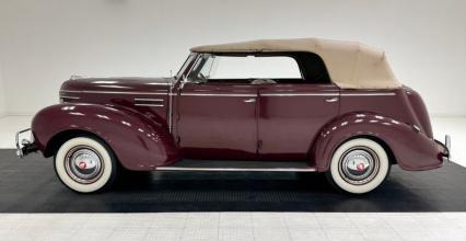 1939 Plymouth P8