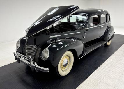 1939 Hudson Series 95