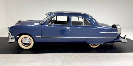 1951 Ford Custom Deluxe