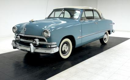 1951 Ford Victoria