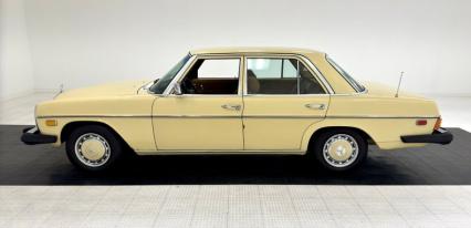 1975 Mercedes-Benz 300D