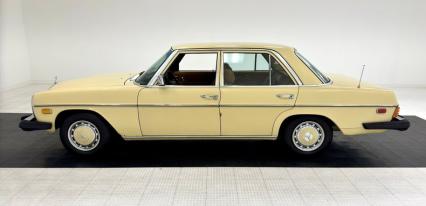 1975 Mercedes-Benz 300D