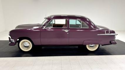 1951 Ford Custom Deluxe