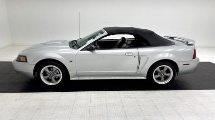 2002 Ford Mustang