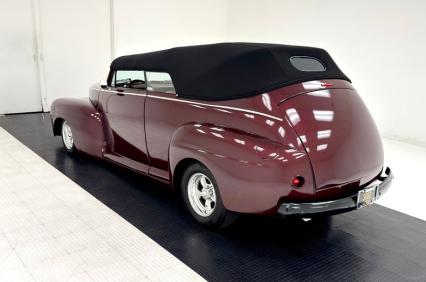 1948 Ford Deluxe