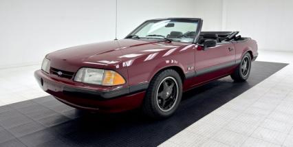 1990 Ford Mustang