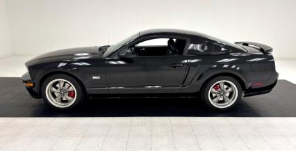 2005 Ford Mustang