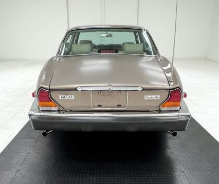 1986 Jaguar XJ6