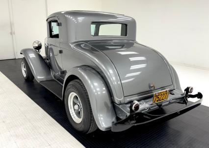 1932 Plymouth PB