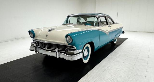 1956 Ford Crown Victoria
