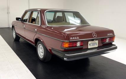 1983 Mercedes-Benz 240D