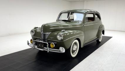 1941 Ford Super Deluxe