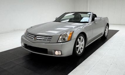 2004 Cadillac XLR